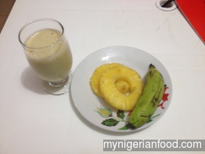 Banana and Pineapple Smoothie
