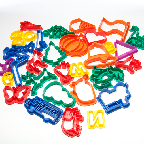 100 piece Cookie Cutters
